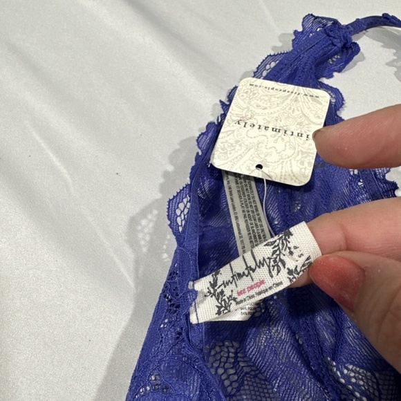 NWT Free People‎ [ Small ] Avery Lace Bralette in Canyon Iris Purple - Picture 10 of 11